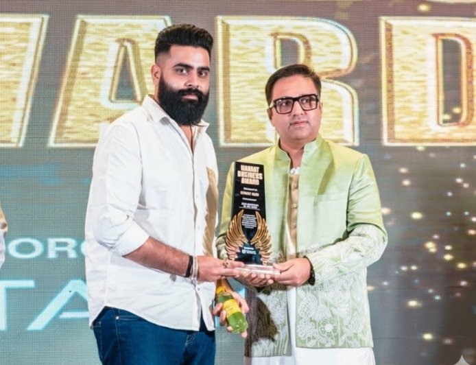 Bharat Ka Burrah Awarded as the Best Beverage Drink of the Year by your favourite Shark Ashneer Grover in New Delhi