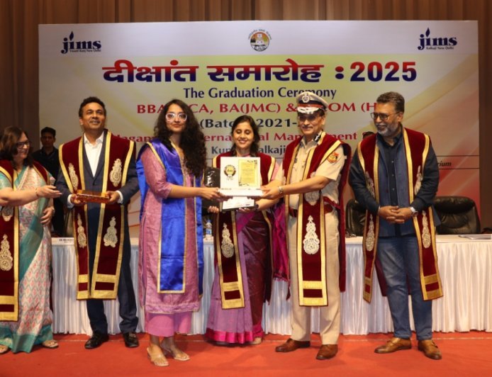 JIMS Kalkaji Marks the Graduation of BBA & B.Com (H) Class of 2024 with a Grand Ceremony